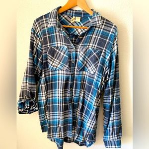 Large Blue Flannel- good/fair condition